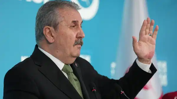 BBP Genel Başkanı Destici’den süreç eleştirisi: ‘Kimse DEM’li olduğu için hukukun üzerinde değildir’